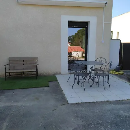 Entre Et Montagne Holiday home Roujan